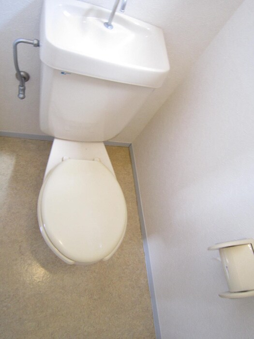 物件内観写真9　(トイレ)