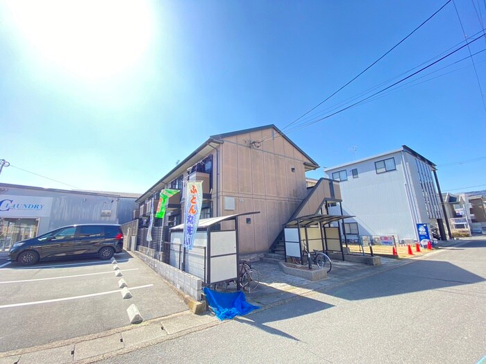 物件外観写真6　(外観写真)