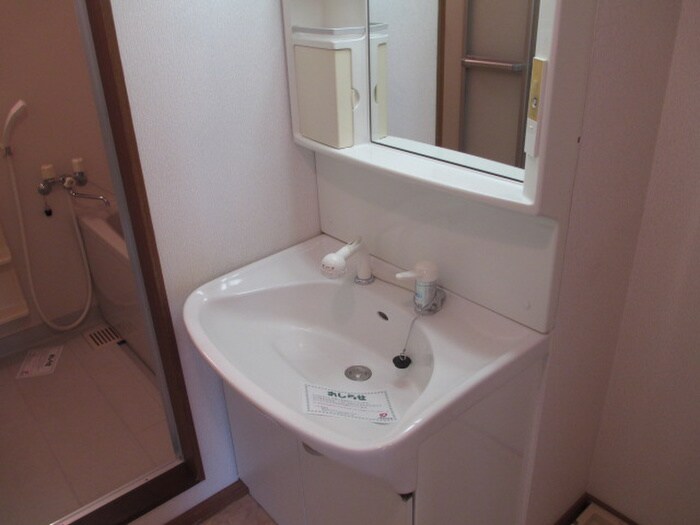 物件内観写真7　(洗面)