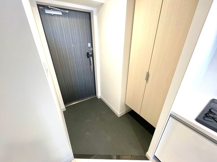 物件内観写真7　(玄関)