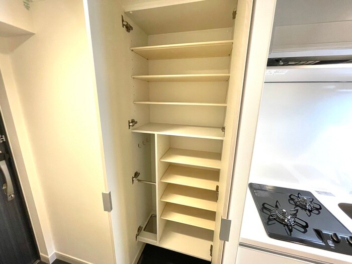 物件内観写真9　(靴箱)