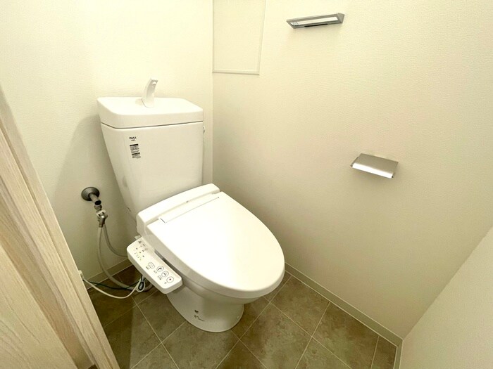 物件内観写真12　(トイレ)