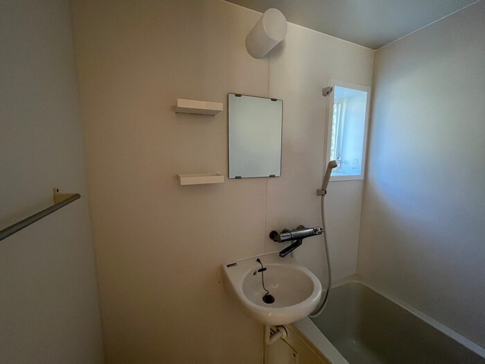 物件内観写真14　(洗面)