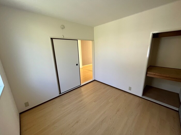 物件内観写真21　(居室)