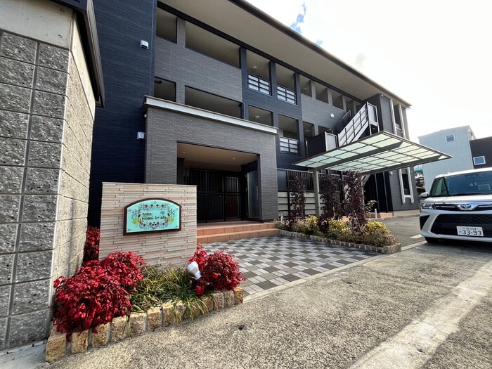 物件外観写真5　(外観写真)