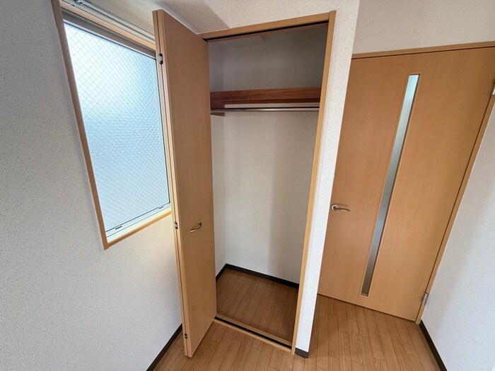 物件内観写真15　(収納)