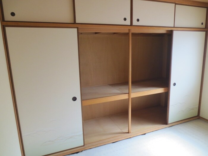 物件内観写真9　(収納)