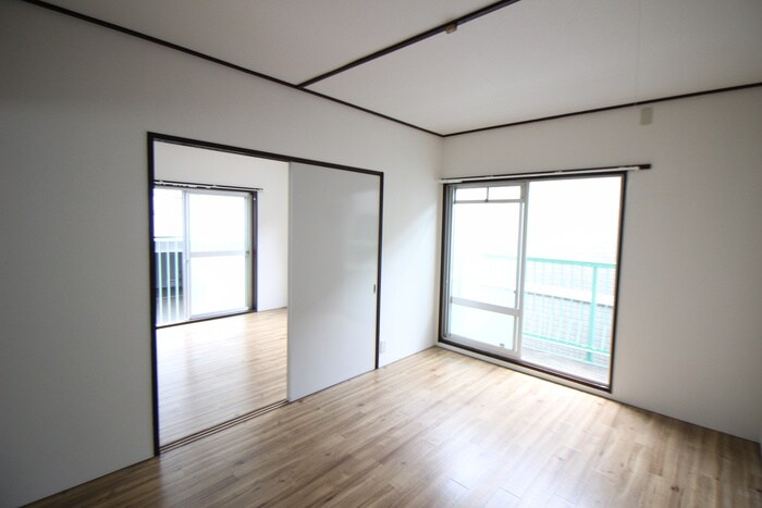 物件内観写真7　(居室)