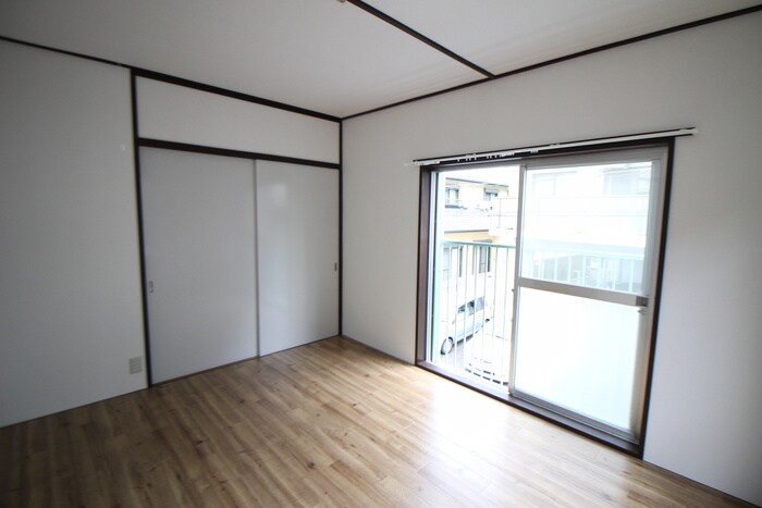 物件内観写真10　(居室)