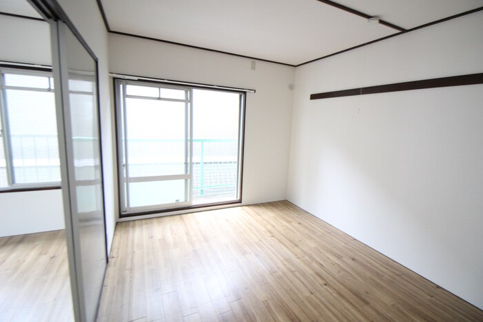 物件内観写真11　(居室)