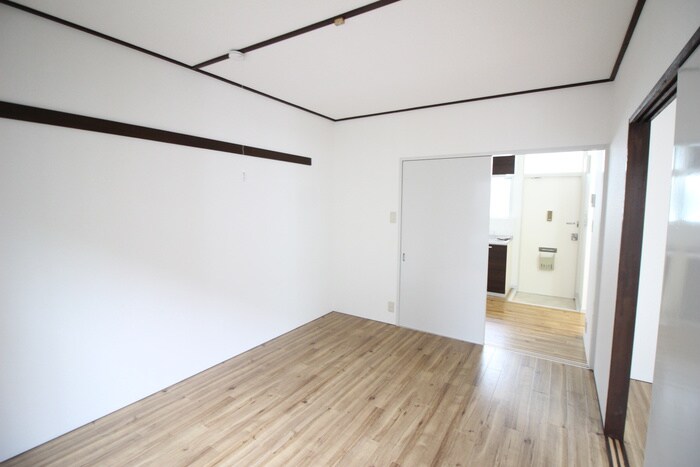 物件内観写真13　(居室)