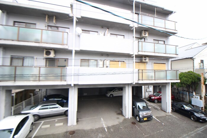 物件内観写真22　(室内からの展望)