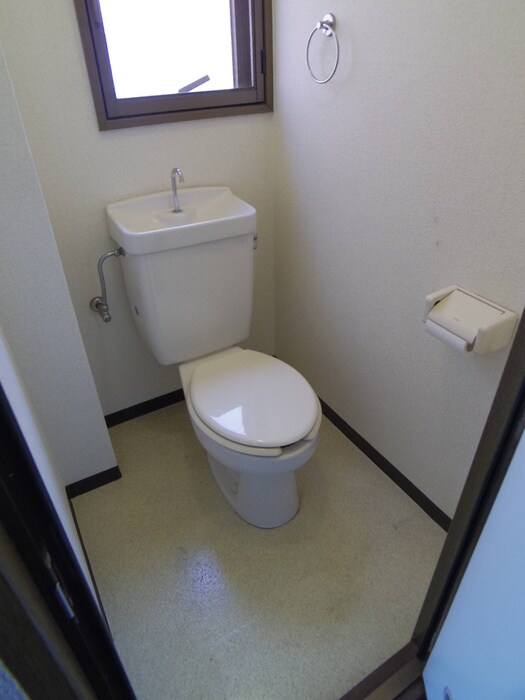 物件内観写真10　(トイレ)