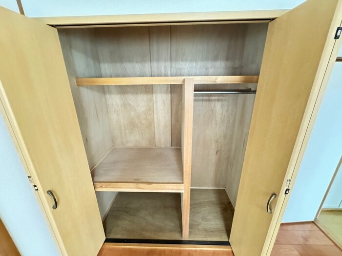 物件内観写真11　(収納)