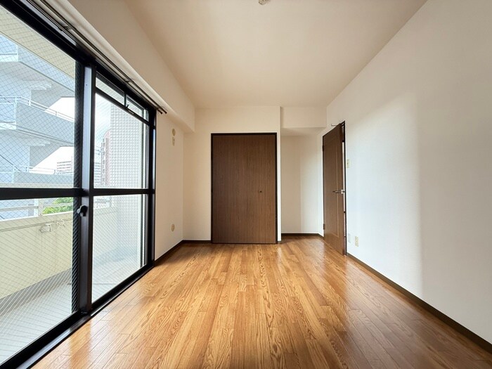 物件内観写真14　(居室)