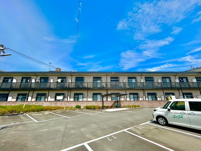 物件外観写真6　(外観写真)