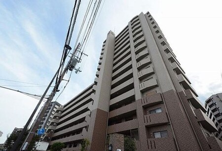 ｷﾝｸﾞﾚｼﾞﾃﾞﾝｽ ﾗ･ｾｰﾇ宝塚(1002)外観写真