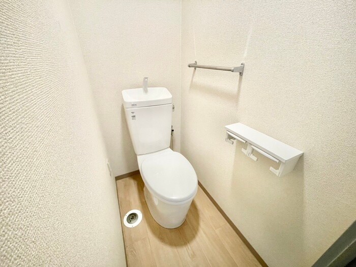 物件内観写真10　(トイレ)