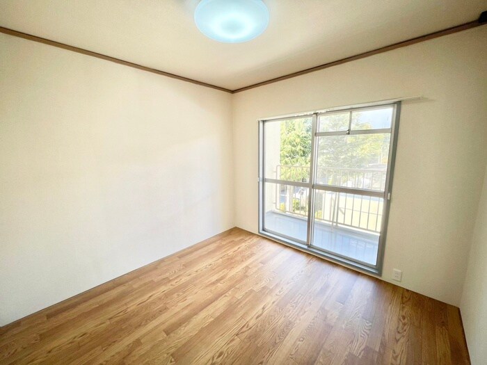 物件内観写真20　(居室)