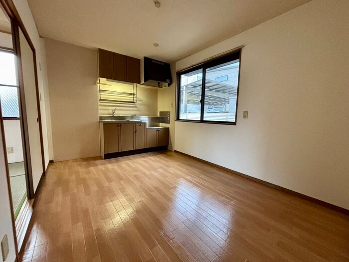 物件内観写真7　(居室)