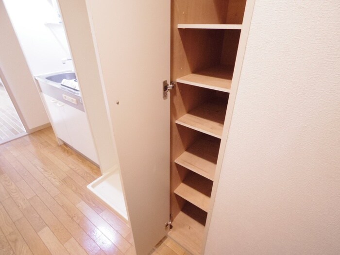 物件内観写真19　(靴箱)