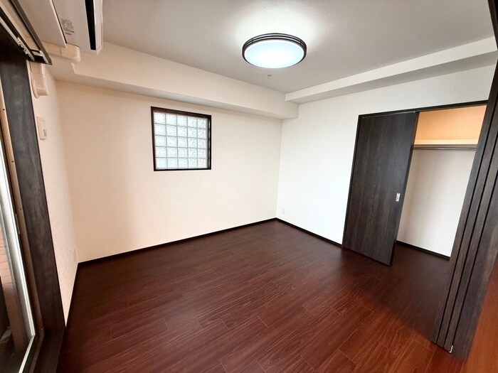 物件内観写真18　(居室)