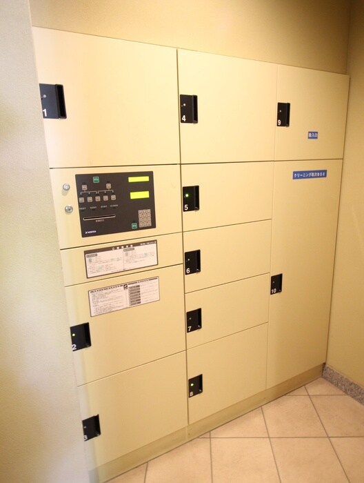 物件外観写真4　(建物設備)