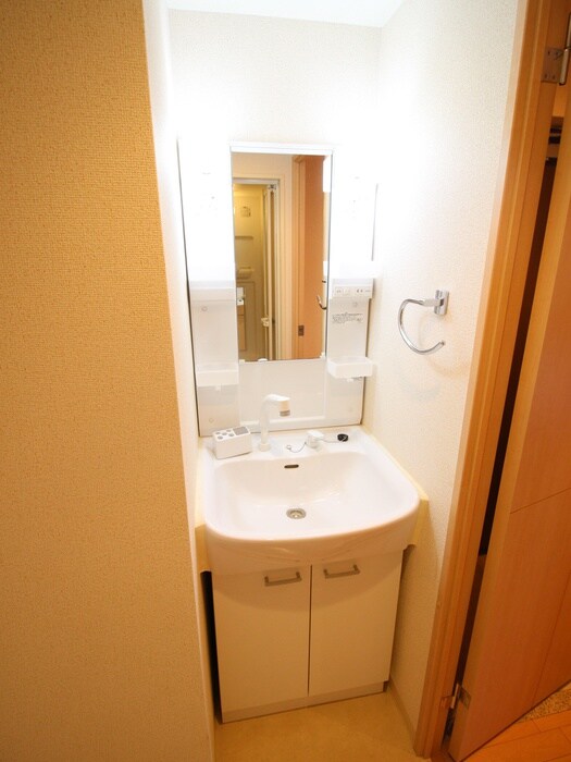 物件内観写真11　(洗面)