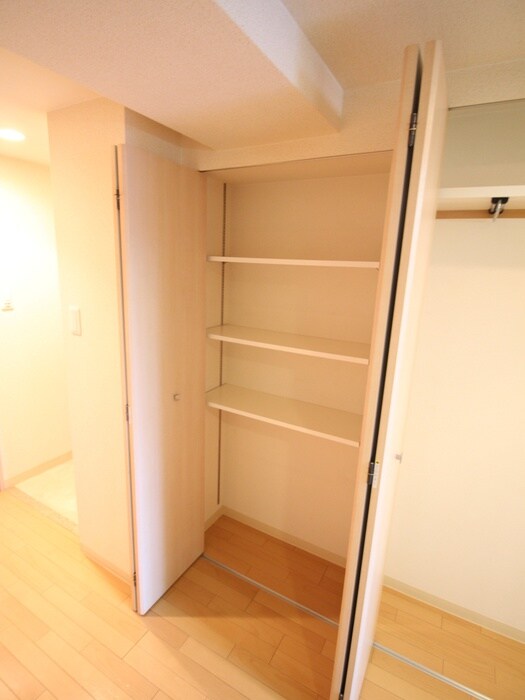 物件内観写真14　(収納)