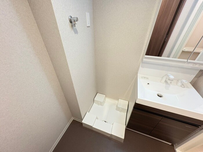 物件内観写真22　(洗濯機置場)