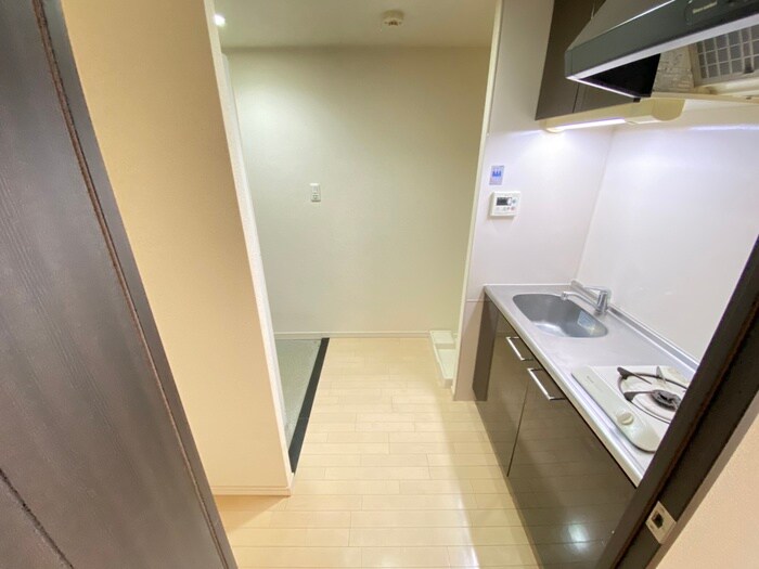 物件内観写真19　(廊下)