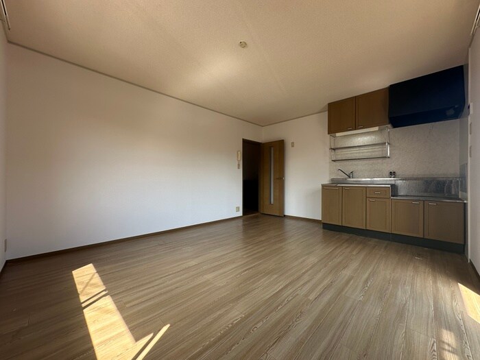 物件内観写真13　(居室)