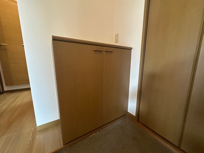 物件内観写真16　(靴箱)