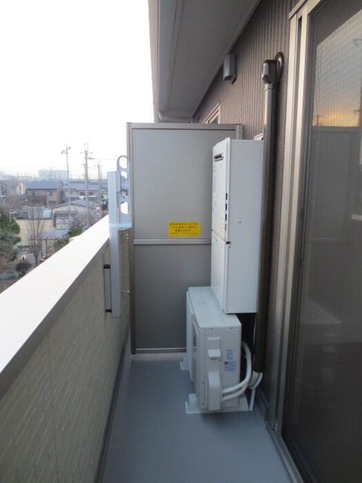 物件内観写真16　(ベランダ・バルコニー)