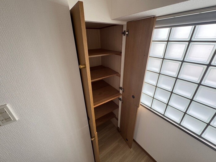 ウイングなかもずの靴箱