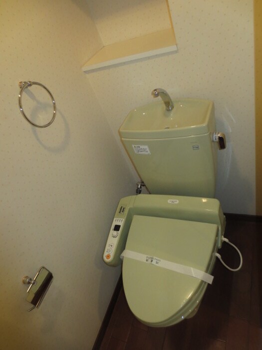 物件内観写真14　(トイレ)