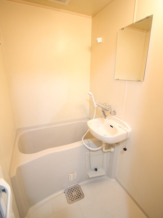 物件内観写真10　(バス／シャワールーム等)