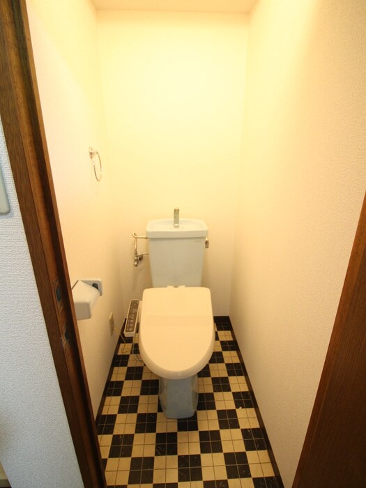 物件内観写真11　(トイレ)