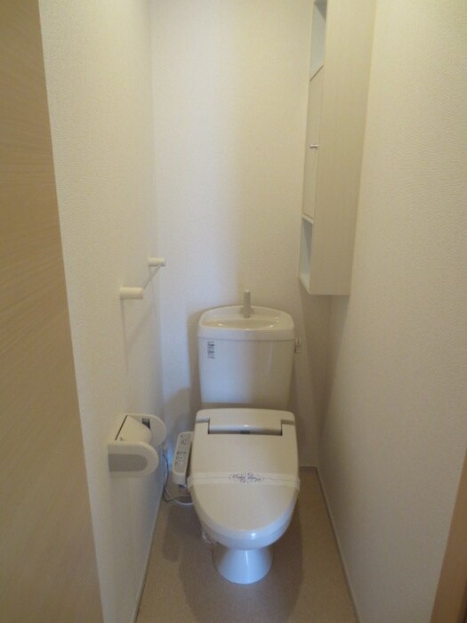 物件内観写真12　(トイレ)