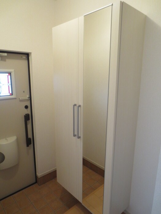 物件内観写真13　(靴箱)