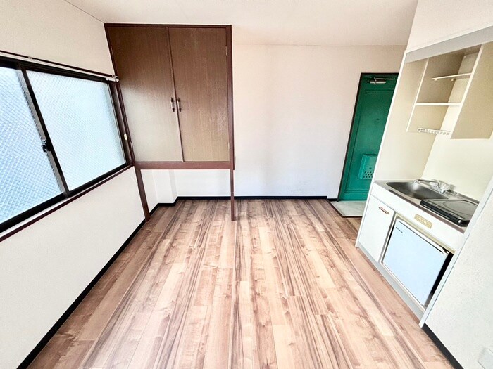 物件内観写真9　(居室)