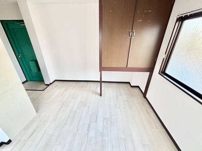 物件内観写真10　(居室)