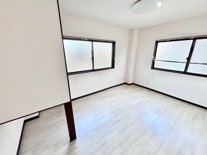 物件内観写真11　(居室)