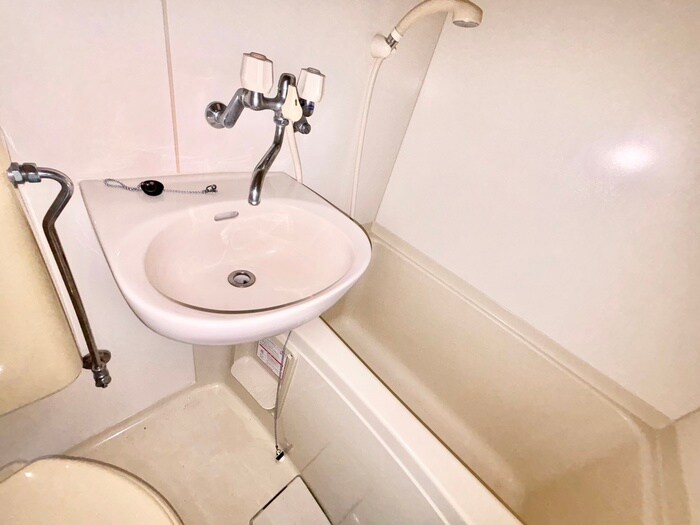 物件内観写真15　(洗面)