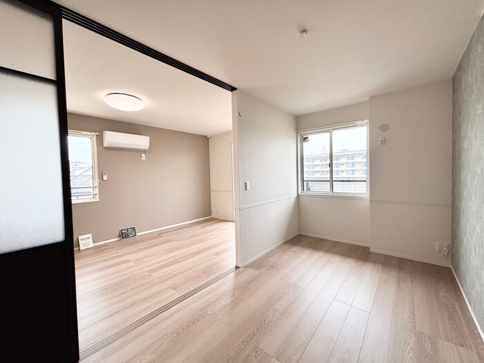 物件内観写真8　(居室)