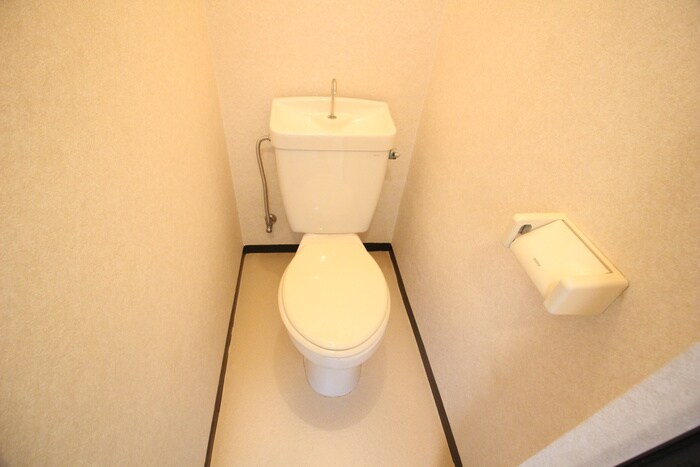 物件内観写真15　(トイレ)