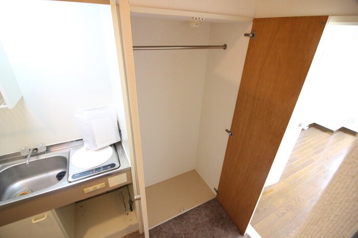 物件内観写真17　(収納)