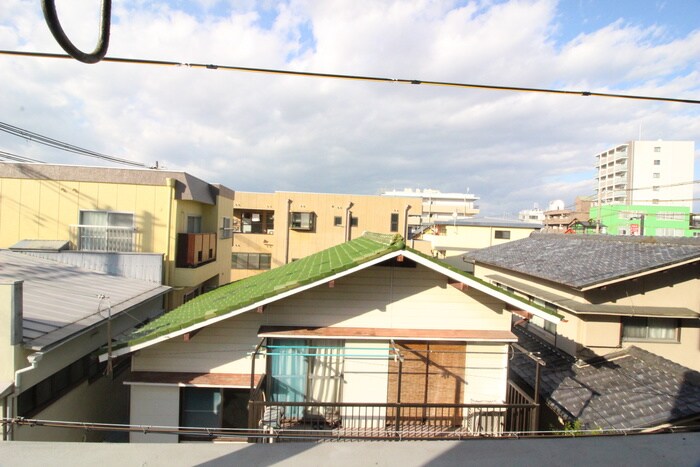 物件内観写真22　(室内からの展望)