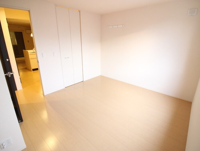 物件内観写真12　(居室)