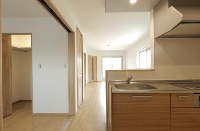 物件内観写真14　(居室)